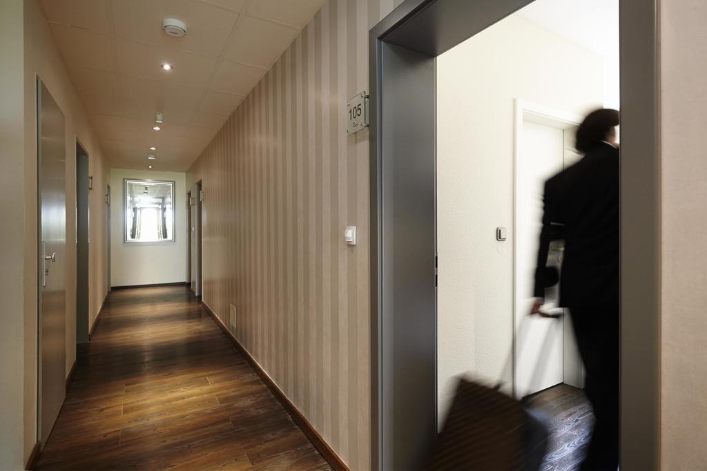 Hotel Bonjour Bad Soden am Taunus Exterior photo