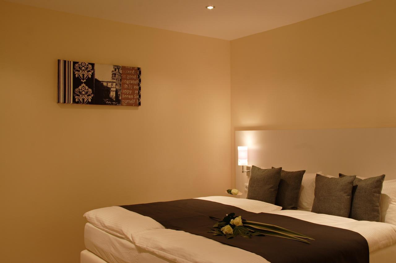 Hotel Bonjour Bad Soden am Taunus Exterior photo