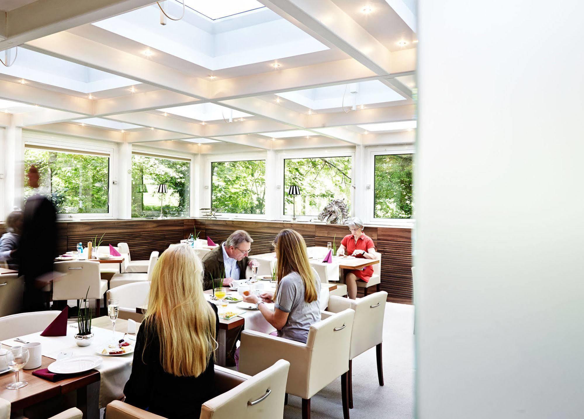 Hotel Bonjour Bad Soden am Taunus Exterior photo